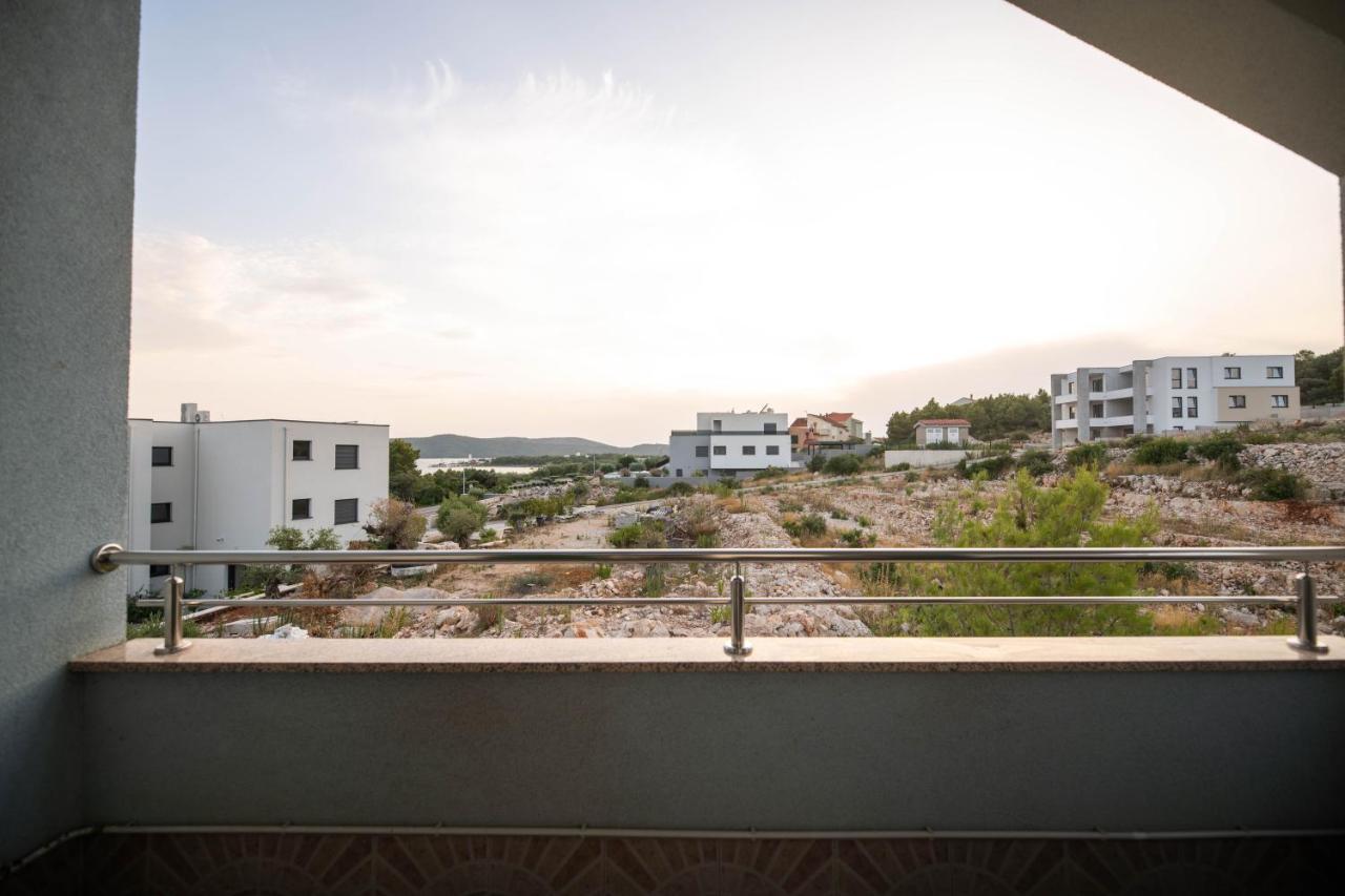 Sunny Beach Apartments Sibenik Exterior photo